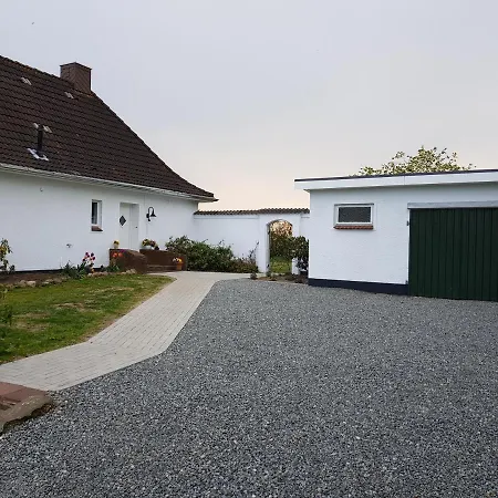 Nordseeblick * Wobbenbull